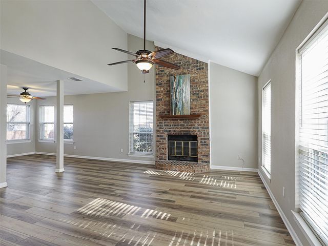 415 Creekmeadow Lane, Lewisville, TX 75067