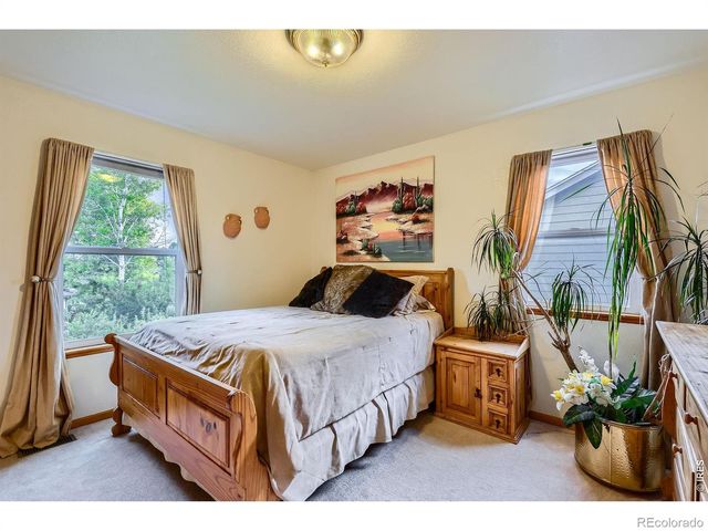 1121 Country Acres Court, Johnstown, CO 80534