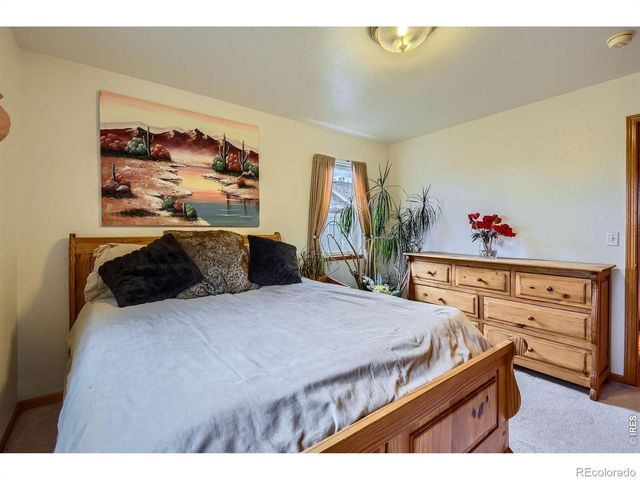 1121 Country Acres Court, Johnstown, CO 80534