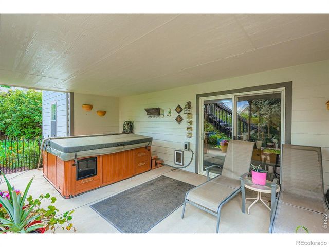 1121 Country Acres Court, Johnstown, CO 80534