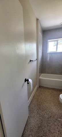 4330 SW 10TH Street, Plantation, FL 33317
