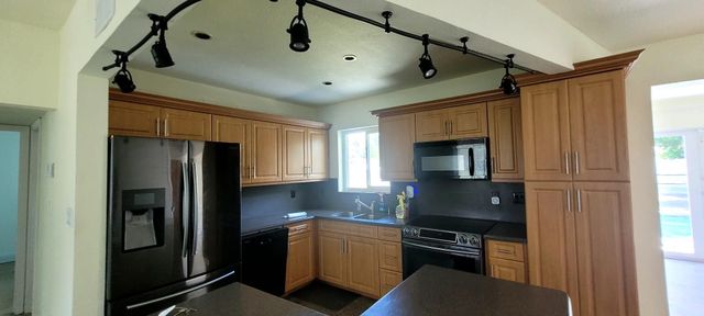 4330 SW 10TH Street, Plantation, FL 33317