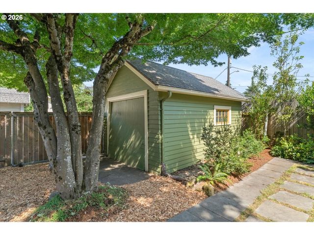 6335 N WILLIAMS Ave, Portland, OR 97217