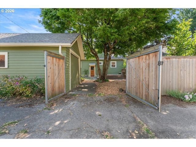 6335 N WILLIAMS Ave, Portland, OR 97217