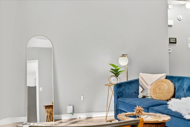 3645 S Ridgecrest Avenue, Springfield, MO 65807