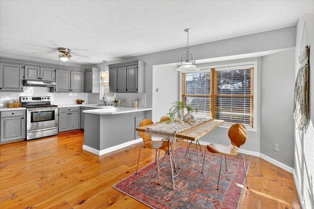 3645 S Ridgecrest Avenue, Springfield, MO 65807