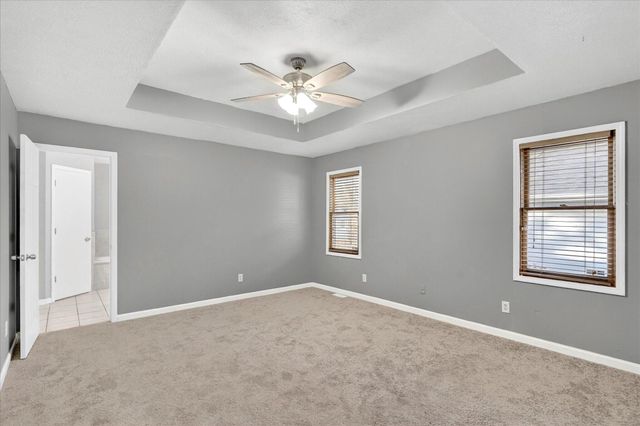 3645 S Ridgecrest Avenue, Springfield, MO 65807