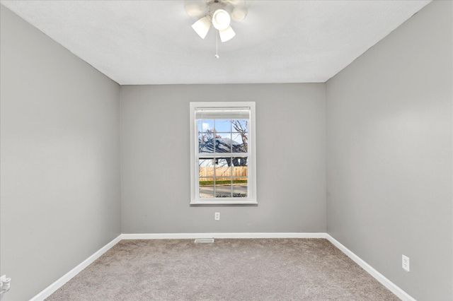 3645 S Ridgecrest Avenue, Springfield, MO 65807