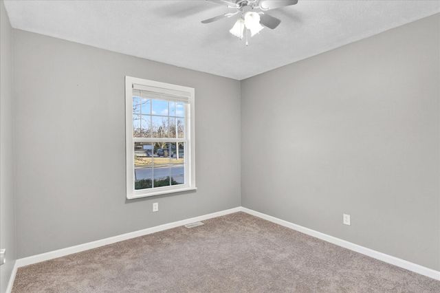 3645 S Ridgecrest Avenue, Springfield, MO 65807