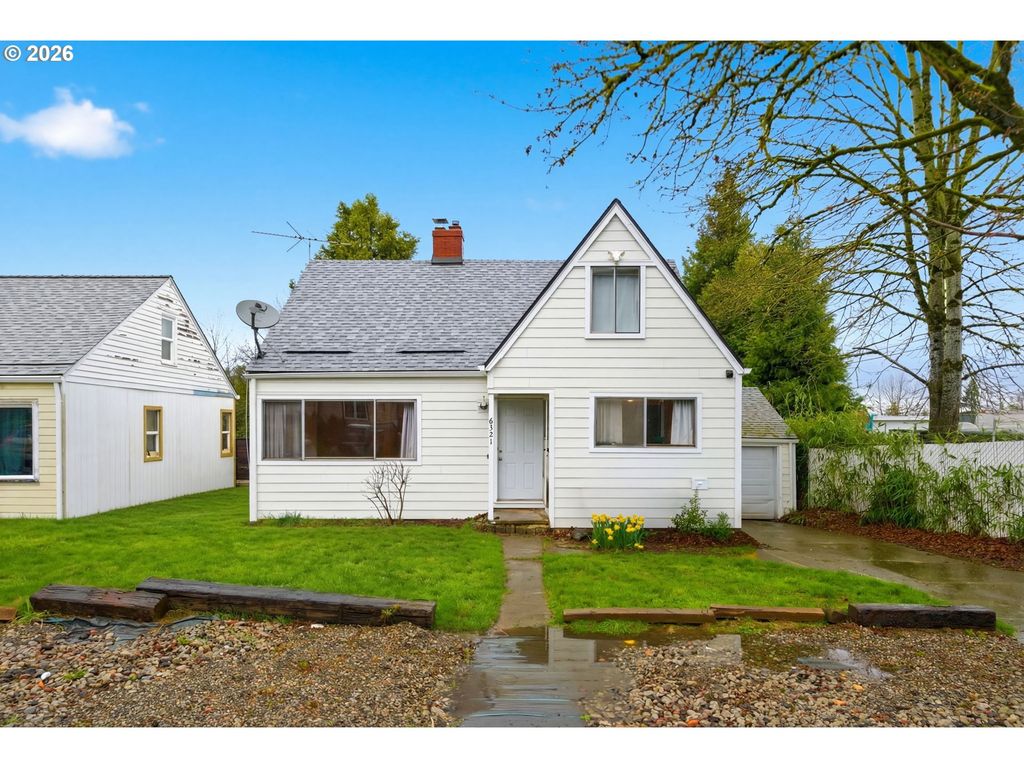 6321 Ne SIMPSON St, Portland, OR 97218