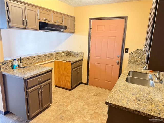3006 Nogal Street, Hidalgo, TX 78557