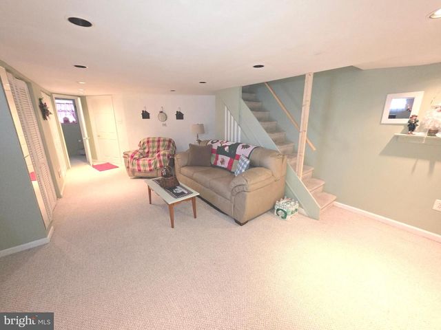 8151 LEON ST, Philadelphia, PA 19136