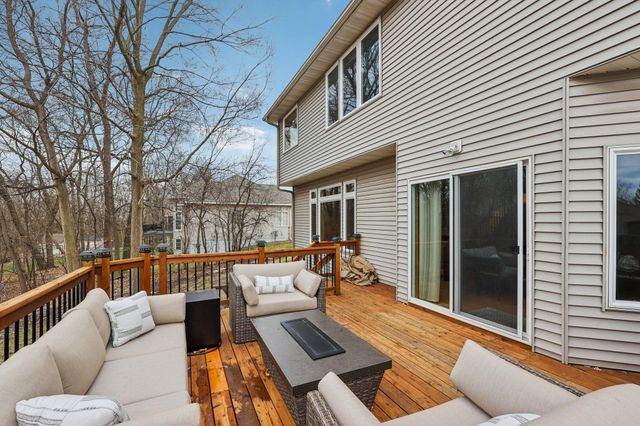 8813 Woodhill Drive, Savage, MN 55378