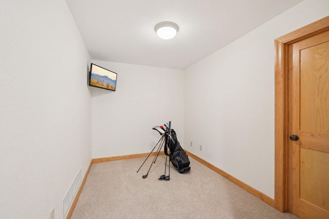 8813 Woodhill Drive, Savage, MN 55378