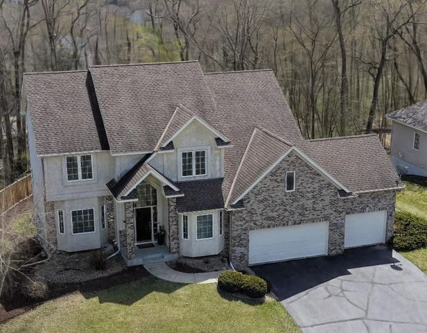 8813 Woodhill Drive, Savage, MN 55378