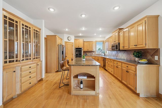 8813 Woodhill Drive, Savage, MN 55378