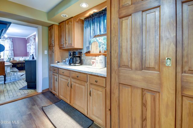 4297 State Highway 10, Ephratah, NY 13452