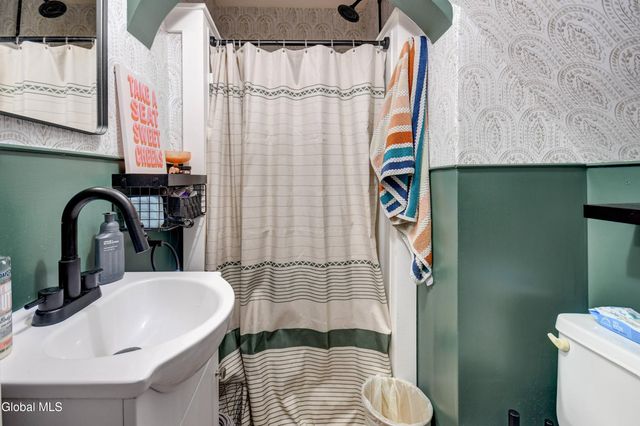 4297 State Highway 10, Ephratah, NY 13452