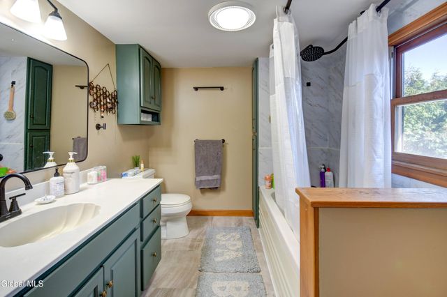 4297 State Highway 10, Ephratah, NY 13452