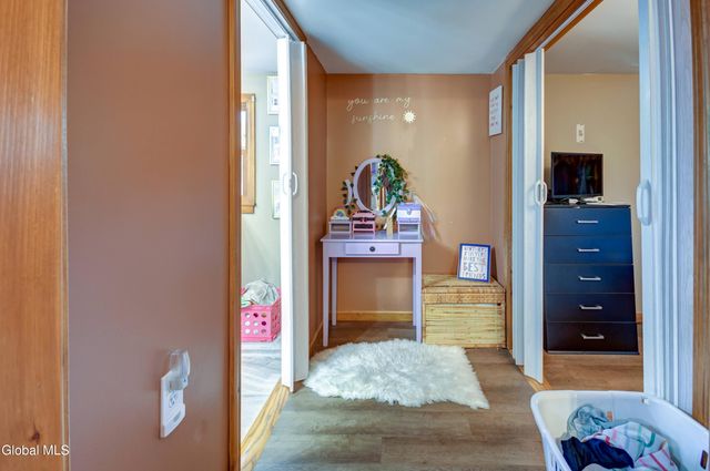 4297 State Highway 10, Ephratah, NY 13452