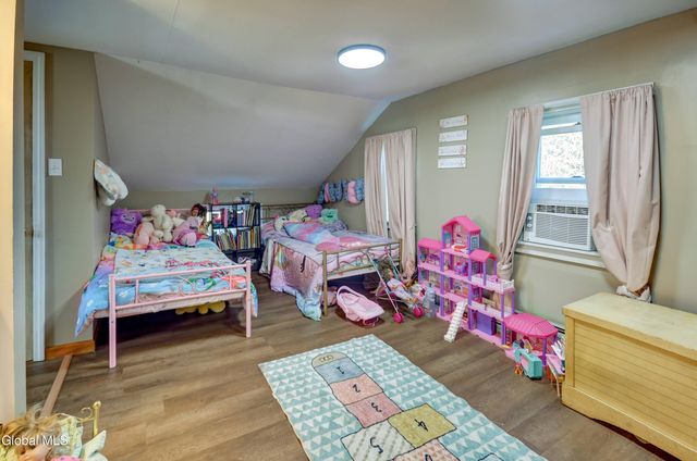 4297 State Highway 10, Ephratah, NY 13452