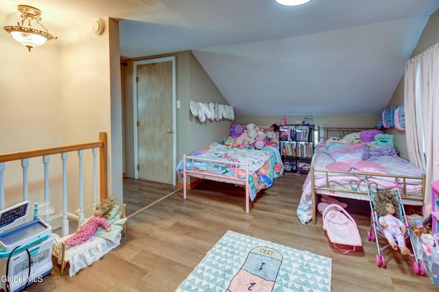 4297 State Highway 10, Ephratah, NY 13452