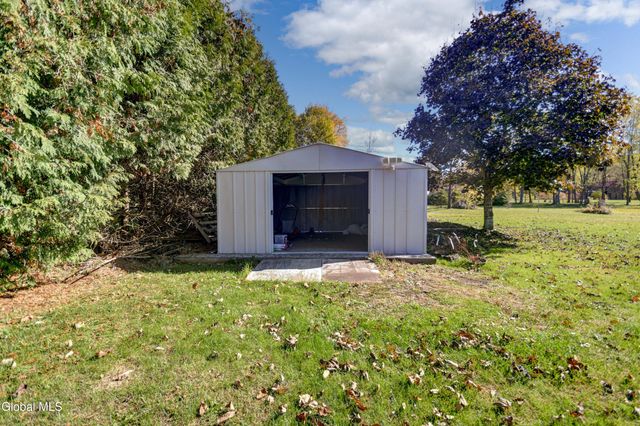 4297 State Highway 10, Ephratah, NY 13452