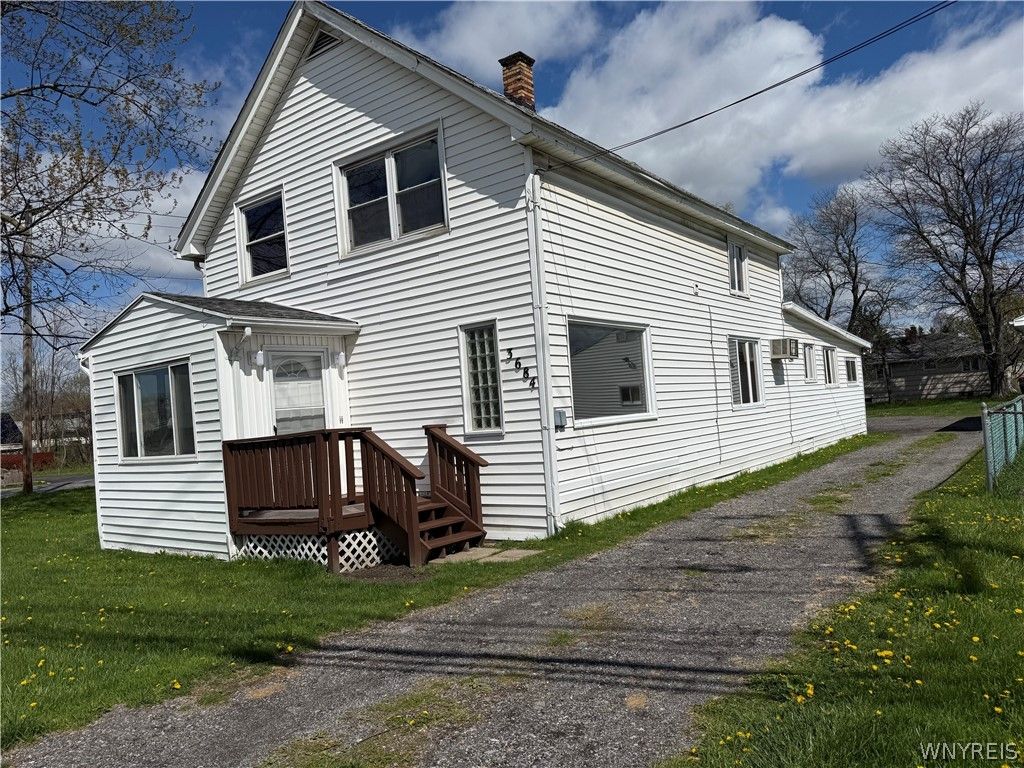 3684 Walden Avenue, Lancaster, NY 14086