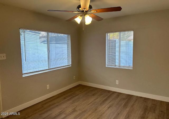 2532 W MORTEN Avenue A, Phoenix, AZ 85051