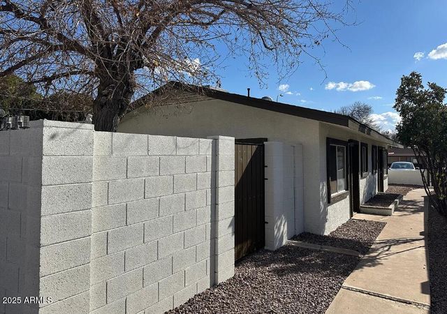 2532 W MORTEN Avenue A, Phoenix, AZ 85051