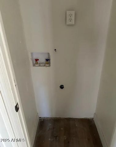 2532 W MORTEN Avenue A, Phoenix, AZ 85051