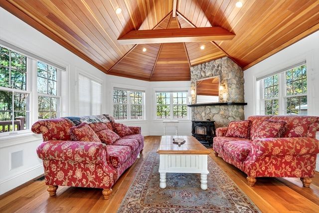 15 Spring Lane, Westwood, MA 02090