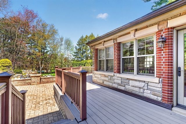 15 Spring Lane, Westwood, MA 02090