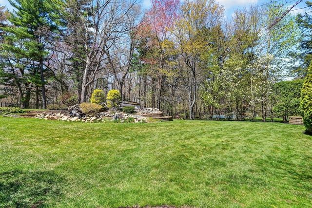 15 Spring Lane, Westwood, MA 02090