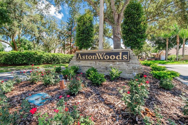 2704 ASTON AVENUE, Plant City, FL 33566