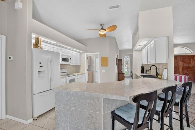 2704 ASTON AVENUE, Plant City, FL 33566