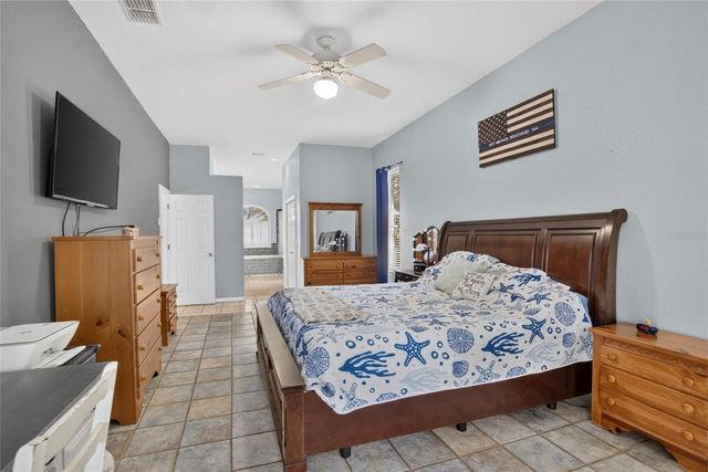 2704 ASTON AVENUE, Plant City, FL 33566