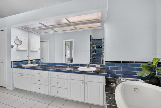2704 ASTON AVENUE, Plant City, FL 33566