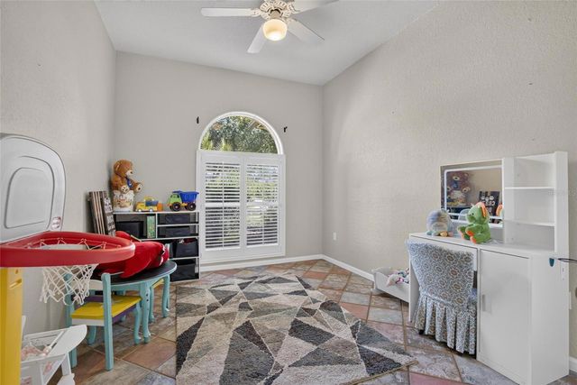 2704 ASTON AVENUE, Plant City, FL 33566