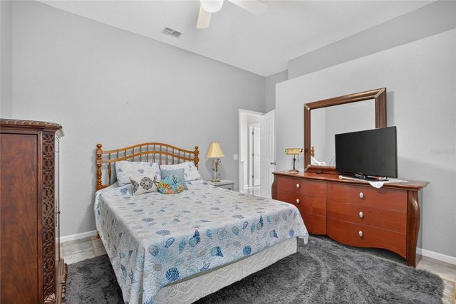 2704 ASTON AVENUE, Plant City, FL 33566