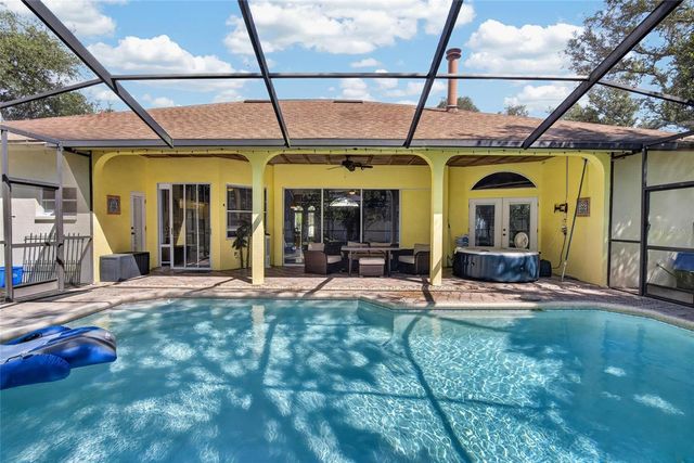 2704 ASTON AVENUE, Plant City, FL 33566