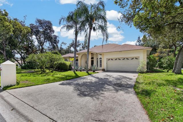 2704 ASTON AVENUE, Plant City, FL 33566