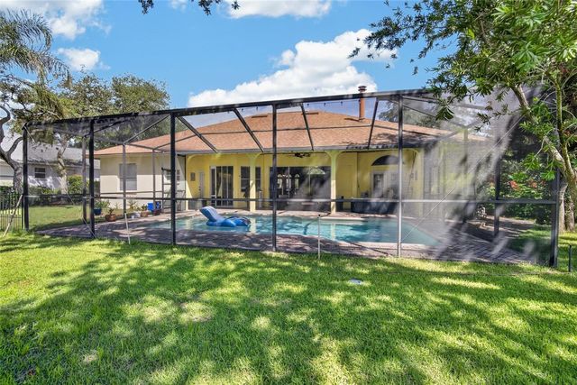 2704 ASTON AVENUE, Plant City, FL 33566