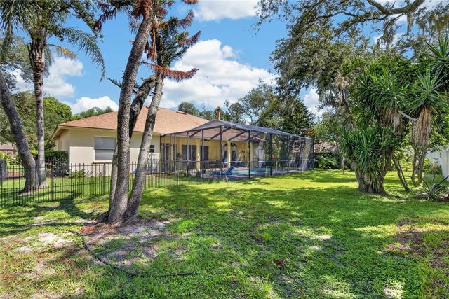 2704 ASTON AVENUE, Plant City, FL 33566