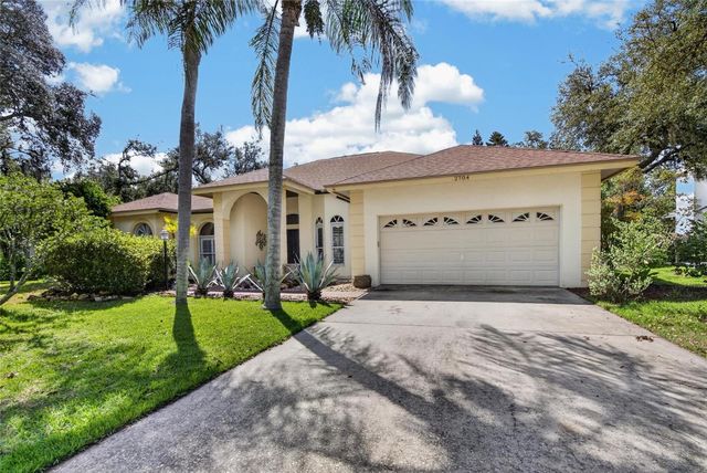2704 ASTON AVENUE, Plant City, FL 33566