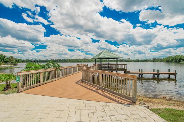 2704 ASTON AVENUE, Plant City, FL 33566
