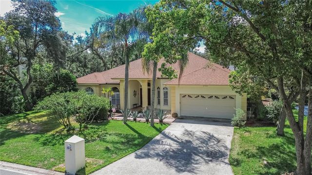 2704 ASTON AVENUE, Plant City, FL 33566