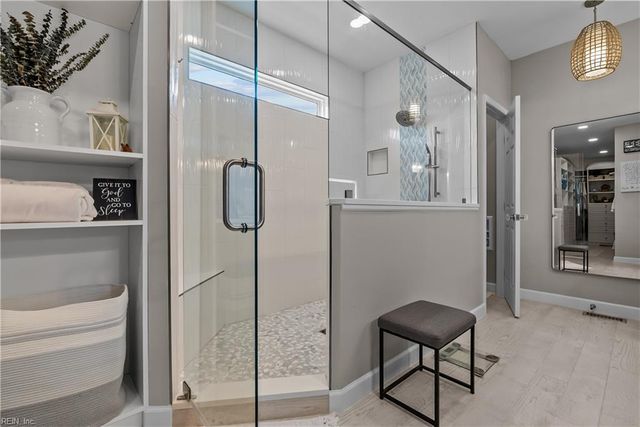 2277 Lynx DR, Virginia Beach, VA 23456