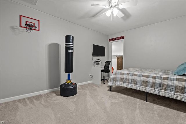 2277 Lynx DR, Virginia Beach, VA 23456