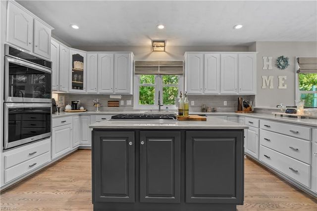 2277 Lynx DR, Virginia Beach, VA 23456